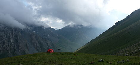 Kyrgyzstán (1. část) – Trek okolo jezera Ala-Kul